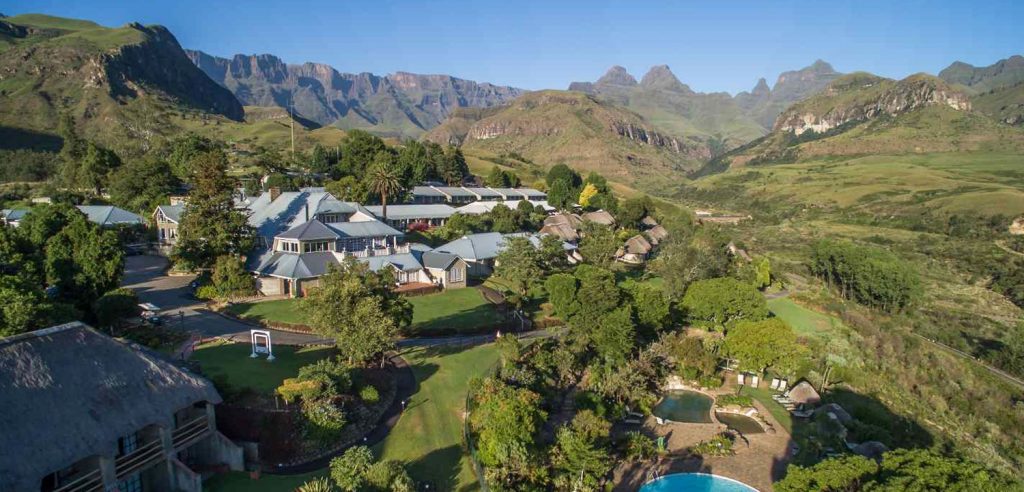 Local Romantic Holidays - Cathedral Peak Hotel